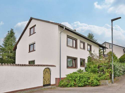 Außenbild - Ein Zuhause für die ganze Familie - Großzügiges Haus mit viel Platz