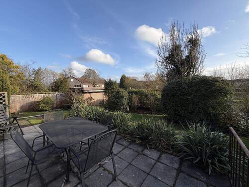 Terrasse - Mehrfamilienhaus, Wohnhaus mit 210,00 m&sup2; in Spenge zum Kaufen