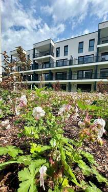 Bul Außenanlagen (5).jpeg - Etagenwohnung mit 99,60 m&sup2; in Burglengenfeld zum Kaufen