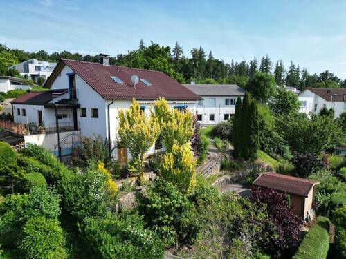 Rückansicht - 6 Zimmer Einfamilienhaus zum Kaufen in Bad Emstal