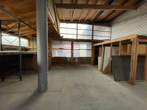 Lagerhalle - 
