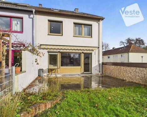 Bild1 - Preissenkung! Reihenendhaus mit Garage und kleinem Garten am Schießstand