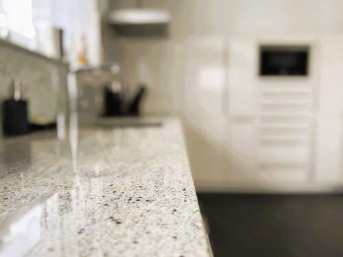 EG_Küche_AusgangTerrasse - 