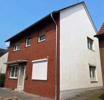 Zweifamilienhaus mit Nebengebäuden - Rheine