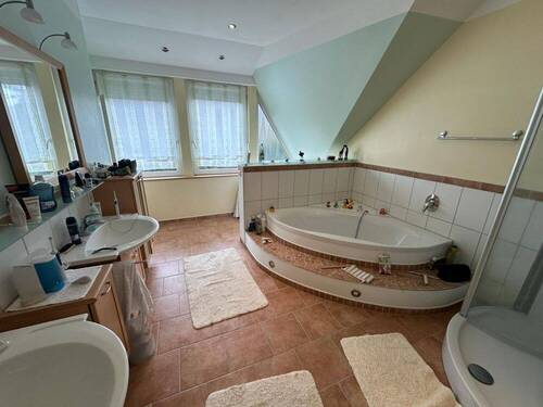Badezimmer (OG) - 