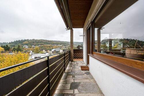 18349 Balkon - 5 Zimmer Einfamilienhaus in Jünkerath