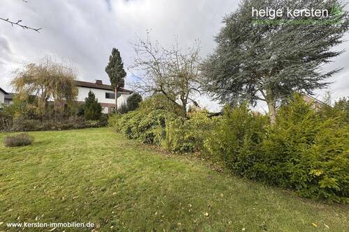 Garten_Hausrückseite - Einfamilienhaus mit 189,00 m&sup2; in Malsfeld zum Kaufen