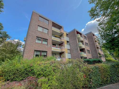 Außenansicht Gebäude - Bezugsfreie Eigentumswohnung mit Garage in Oldenburg-Eversten - ohne Käuferprovision!