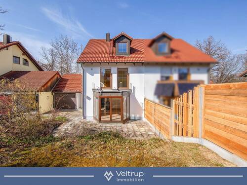 Ihr neues Domizil - SOLIDE DOPPELHAUSHÄLFTE MIT AUSBAUPOTENZIAL