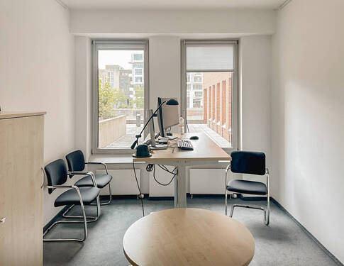 Zimmer 8 - 