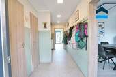 Hauseingang - 5 Zimmer Doppelhaushälfte in Alpen