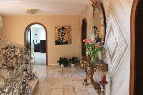 Eingangsbereich im Haupthaus - 