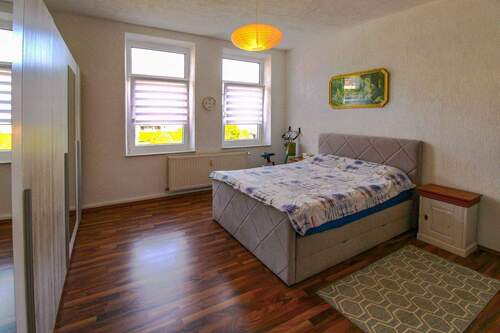 Schlafzimmer I - Wohnung OG - 