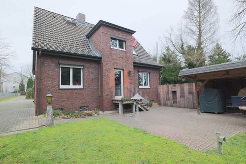 Terassenplatz - 4 Zimmer Einfamilienhaus zum Kaufen in Hamburg