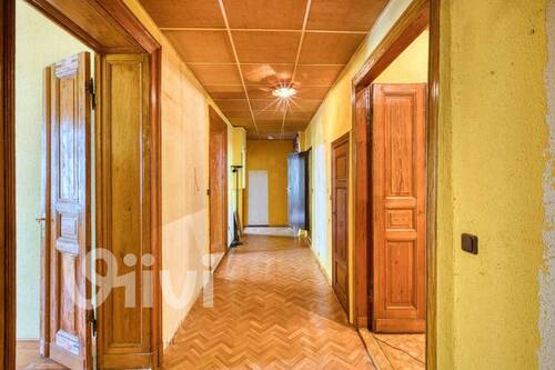 Flur - 5 Zimmer Etagenwohnung in Berlin