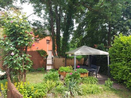 Mietergarten - 2 Zimmer Etagenwohnung zur Miete in Gera