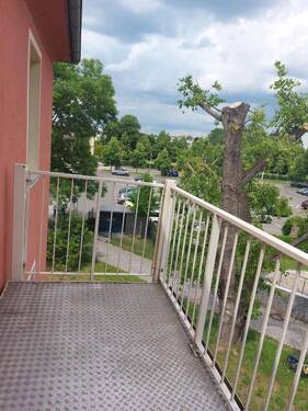 Balkon - Etagenwohnung mit 70,00 m&sup2; in Gera zur Miete