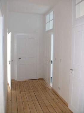 Flur - ;-) 3 Zimmer- pLATZ für die ganze Familie MIT gR. BAlkON uNd HoLzDdielung