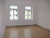 Wohnzimmer - 3 Zimmer Etagenwohnung zur Miete in Chemnitz