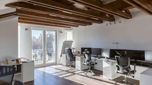 Raum 02-22.jpg - HOMESK - Sonnendurchflutetes Büro im Dachgeschoss-Neubau in Rudow