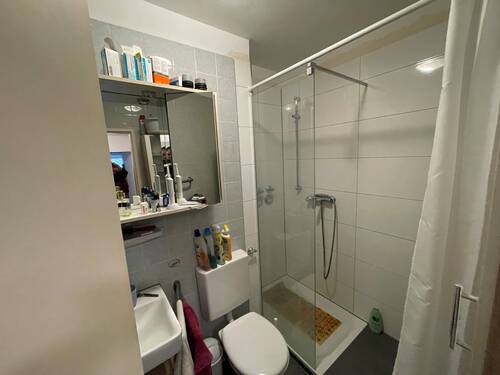 Badezimmer - Etagenwohnung mit 67,00 m² in Dietzenbach zum Kaufen