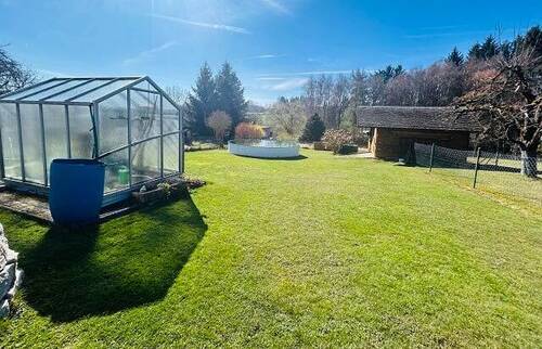 Ansicht Gartenhaus mit Pool - 