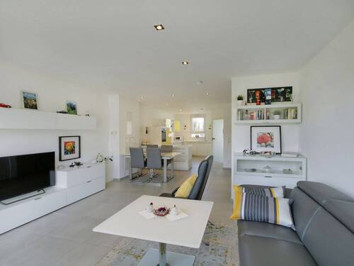 Bild 3 - 4 Zimmer Reihenmittelhaus in Renningen-Malmsheim