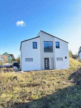 Wohnhaus - 4 Zimmer Einfamilienhaus zum Kaufen in Rehagen