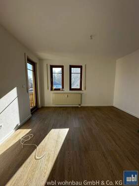 12 - 2 Zimmer Etagenwohnung zur Miete in Waldheim