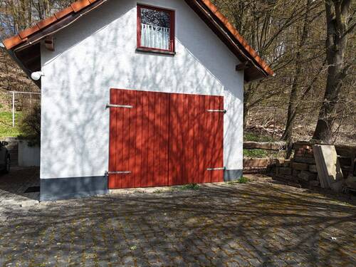 Garage - 