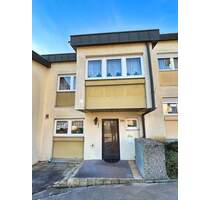 Reihenhaus in Dagersheim - Große Terrasse, Garage und PKW Stellplatz - Böblingen