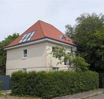 Charmantes Mehrfamilienhaus mit großem Grundstück in begehrter & ruhiger Lage des Haarentorviertels - Oldenburg Wechloy