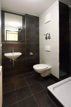 Badezimmer - Beispielansicht.jpg - Etagenwohnung mit 37,00 m&sup2; in Schwäbisch Gmünd zur Miete
