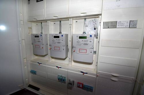 Neuer Strom- geteilt!.jpg - 