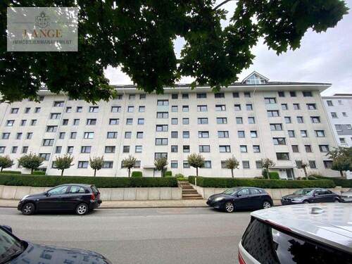 Ansicht Strasse - Hannover-Anderten: Tolle 2-Zi.-Wohnung mit Balkon sucht Nachmieter.