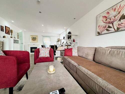 4 Wohnraum - 3 Zimmer Etagenwohnung in Monheim