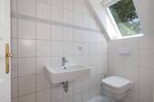 Das helle Gäste Bad im OG - 