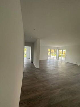 Wohn-Eßzimmer - 