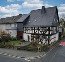 Einzigartiges Fachwerkhaus mit zeitlosem Charme - provisionsfrei - Herborn / Merkenbach
