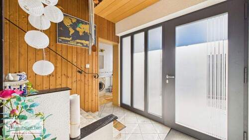 Diele EG - Einfamilienhaus mit 255,00 m² in Mettlach / Orscholz zum Kaufen