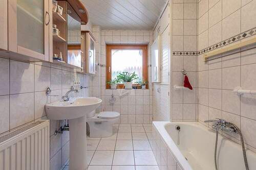 Badezimmer EG - 