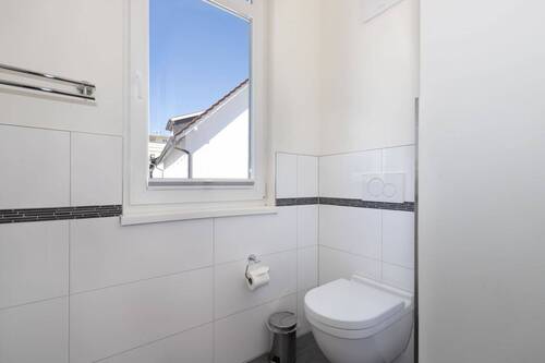 Das moderne Tageslichtbadezimmer - 