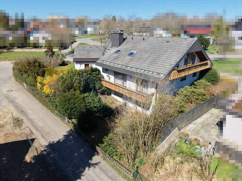Luftansicht Garten - Einfamilienhaus mit 258,00 m&sup2; in Villingen-Schwenningen zum Kaufen