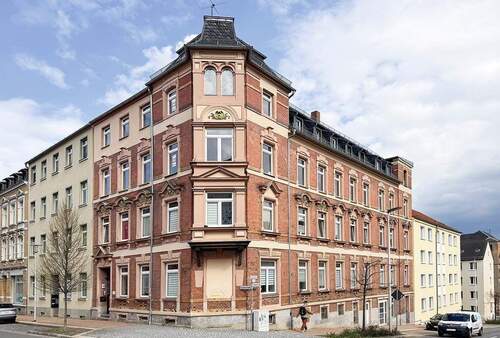 102_1.jpg - AUKTION: überwiegend vermietetes Mehrfamilienhaus