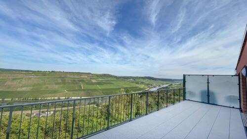 Bild... - Absolut neuwertige Wohnung mit Moselblick