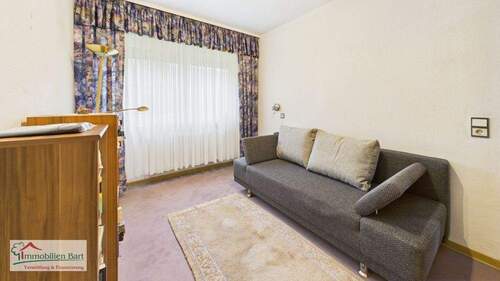 Schlafzimmer EG - 
