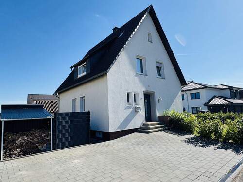 Eingang - Charmantes Einfamilienhaus in ruhiger Lage von Rödinghausen - modernisiert und bezugsfertig!