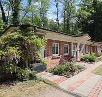 Seltenes Immobilienangebot in traumhafter Naturlage - Ebenerdiges Wohnen am Bachlauf mit viel Charme - Stelle / Ashausen