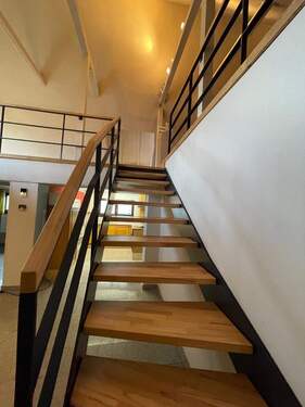 Die moderne Treppe - 