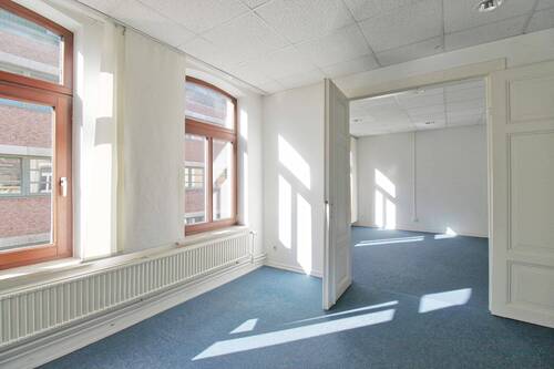 Bild 1 - Bürofläche in renomierter Lage im Zentrum von Harburg zu mieten